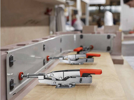 Horizontaler verstellbarer Schubspanner, Öffnung 35 mm, Verstellung 13 mm, 2500 N